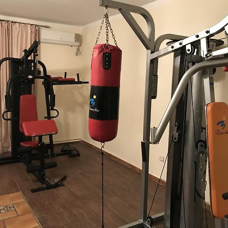 Hotel Saltanat Tałdykorgan Zewnętrze zdjęcie